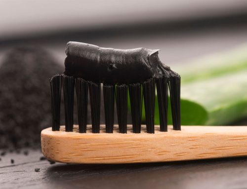 Charcoal Toothpaste: Benefits and Risks